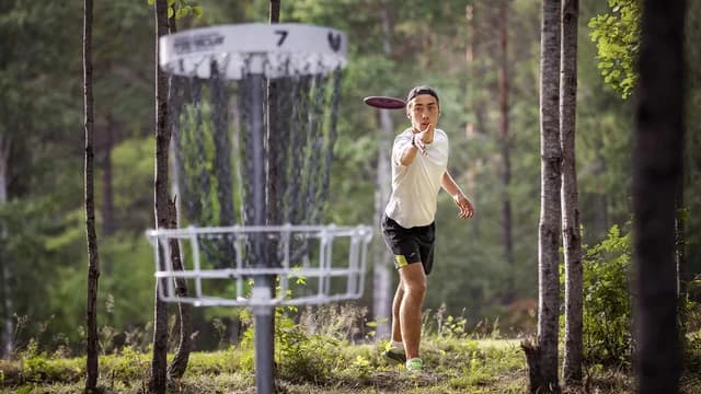 Upplev lyxig glamping i Falun hos First Camp Lugnet! Njut av natur, pool, spa & massor av aktiviteter nära Falu Gruva. Boka ditt äventyr idag!