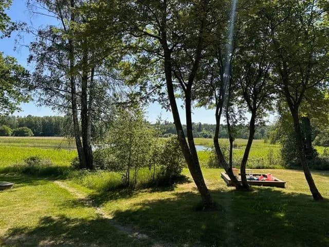 Upplev lyxig glamping på Ingarö Havscamping i Stockholms skärgård. Bekväma tält nära bad & natur. Aktiviteter, bastu & café. Boka din vistelse!
